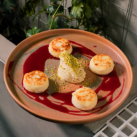 Brânzoaice cu cremă de fistic