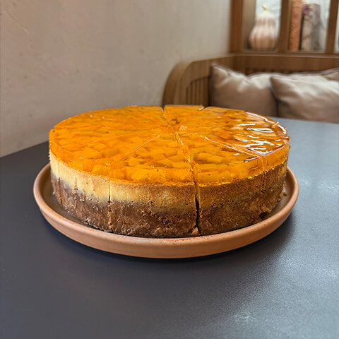 Cheesecake cu piersici