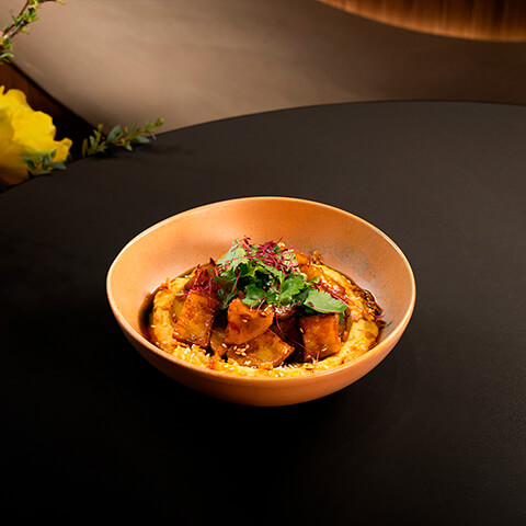 Hummus cu vinete crocante